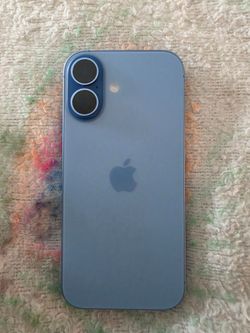 Apple iPhone 17 Blue