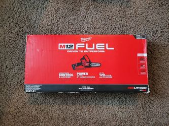 NEW MILWAUKEE 2527-21 12V M12 FUEL 6 INCH BRUSHLESS HATCHET PRUNING CHAINSAW KIT