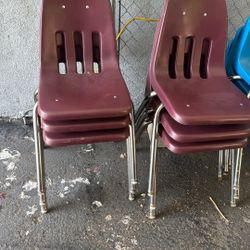 Stackable chairs 