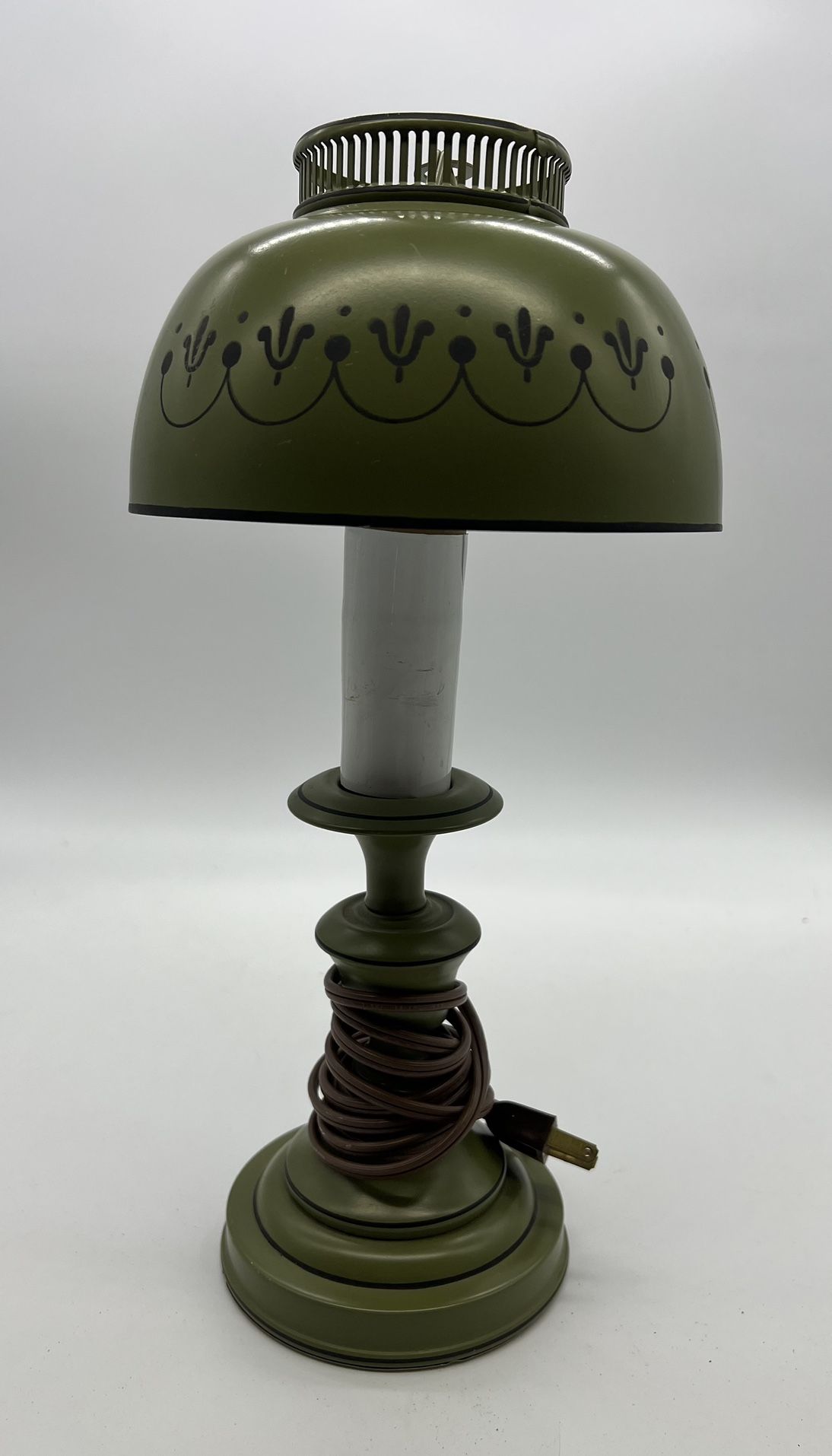 Vintage Underwriters Laboratories Portable Table Lamp 20.5” Metal Mushroom Tin