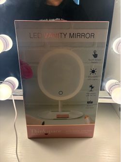 Led vanity mirror