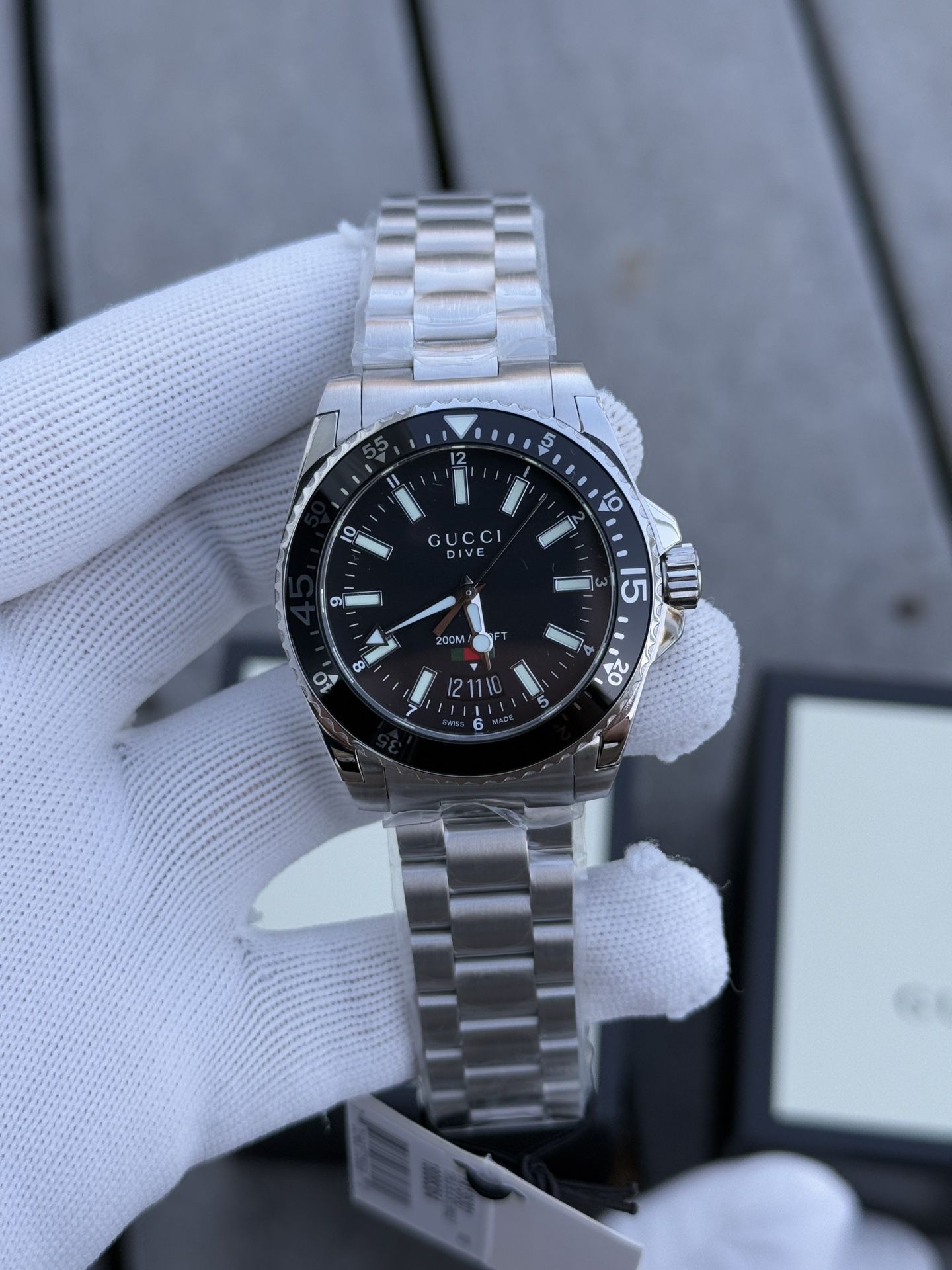 GUCCI Dive Black Dial Stainless Steel Men's Watch