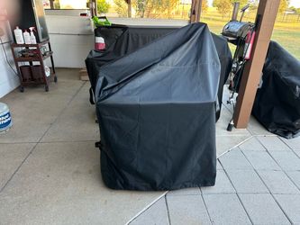Custom built, heavy duty, charcoal grill