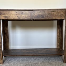 Adorable Entry/console Table