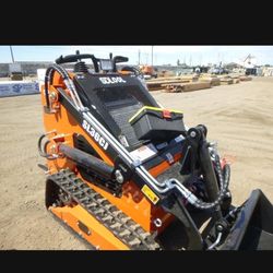 Small Skid Steer 36” 500cc