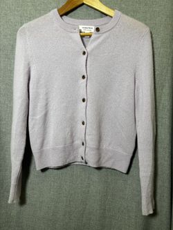 Nordstrom Crewneck Cardigan Light Purple 100 % Cashmere Luxury Soft Tortoise Buttons XS