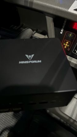 MINISFORUM UM890 Pro