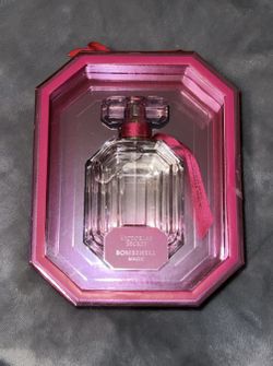Victorias Secret Bombshell Magic Perfume 