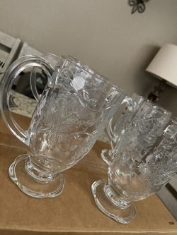 Clear glass cup