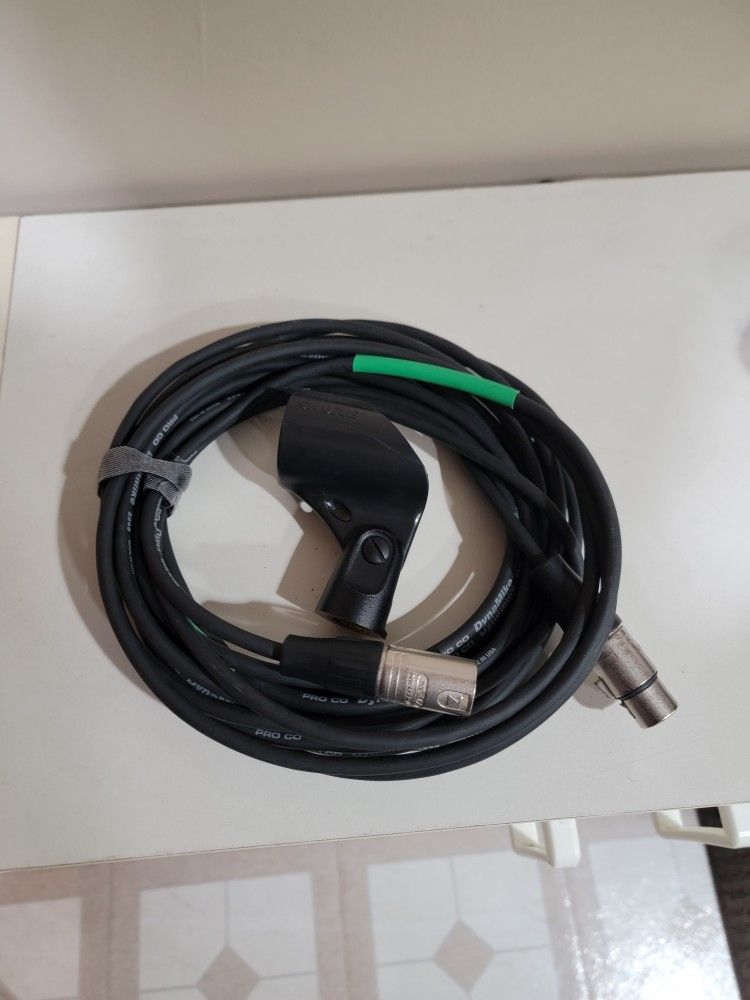 ProCo DynaMike XLR Microphone Cable 224S & Shure Microphone Clip