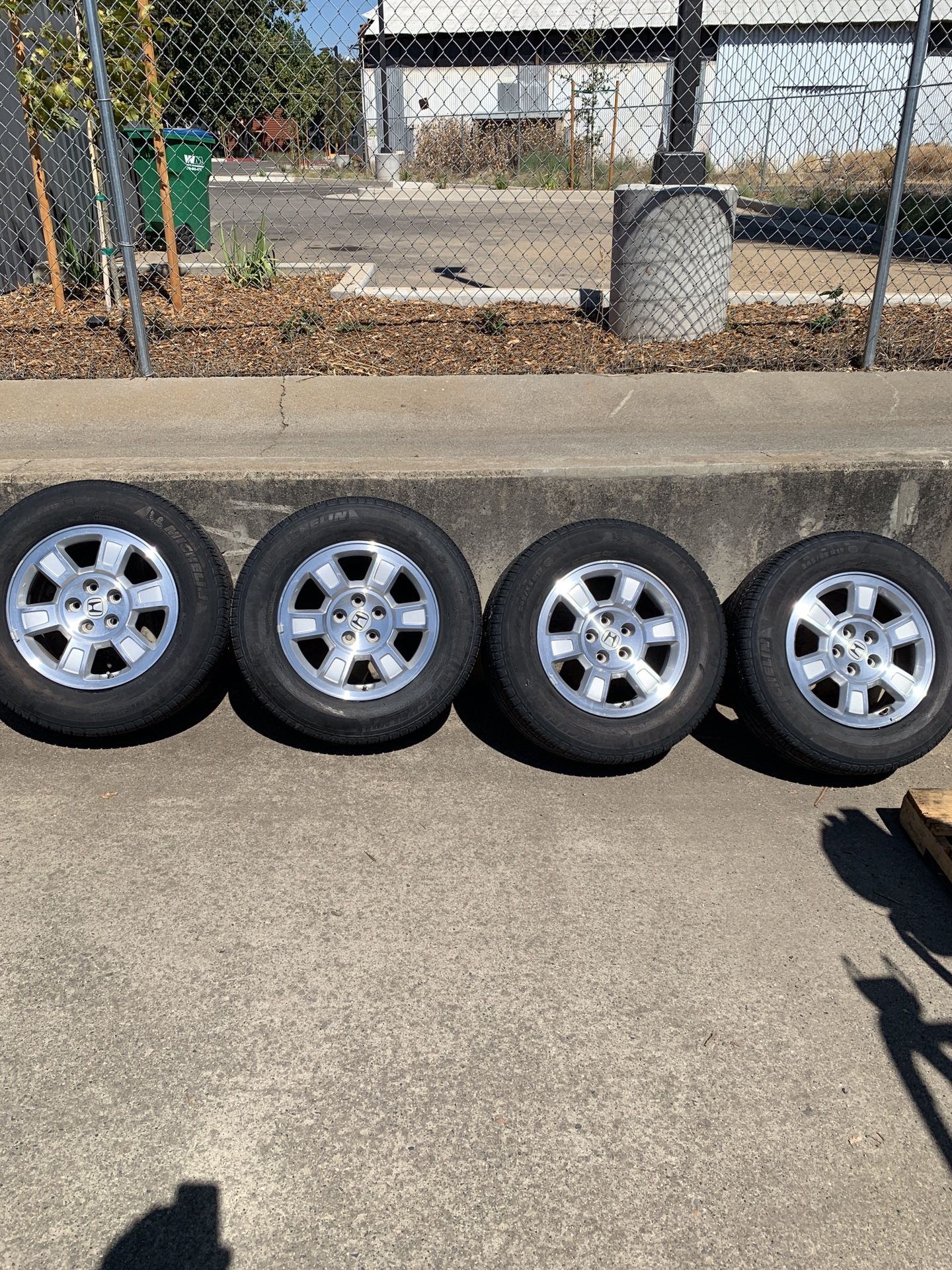Honda Ridgeline RTL rims