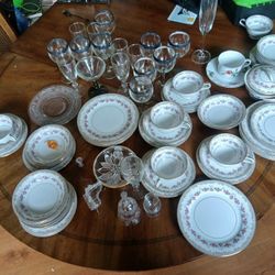 Antique China and Plates/cups