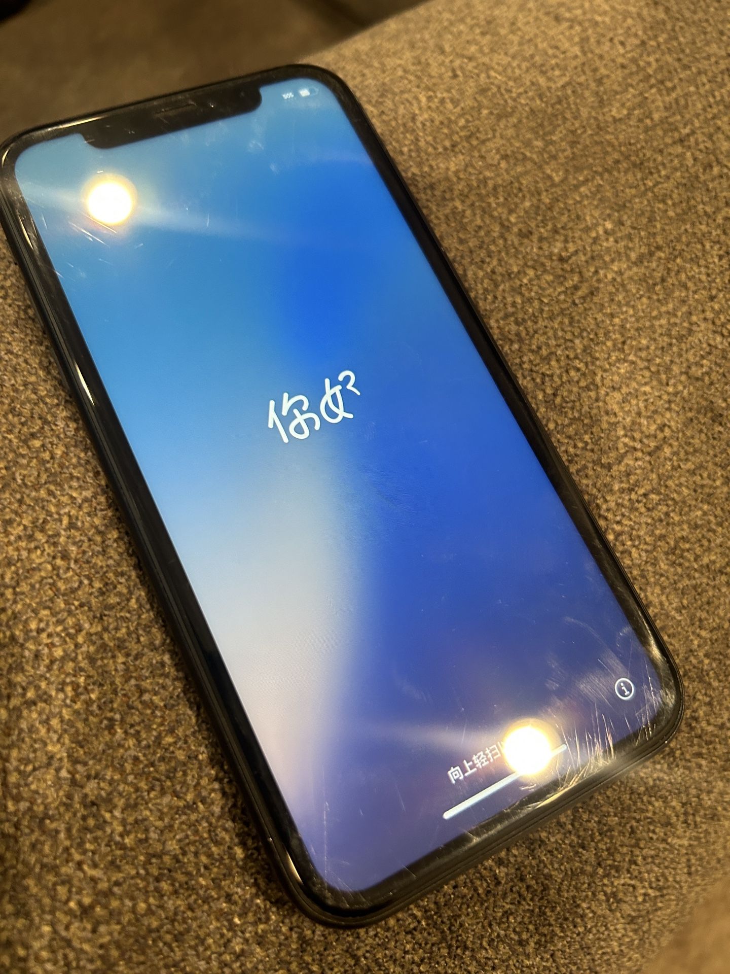 Sim Locked iPhone Xr 64gb (black)
