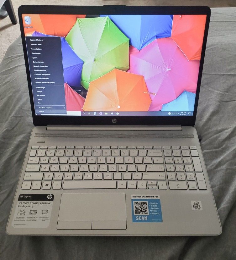 HP 15.6" Notebook, Intel i5, 8GB Memory, 256GB SSD, Windows 10