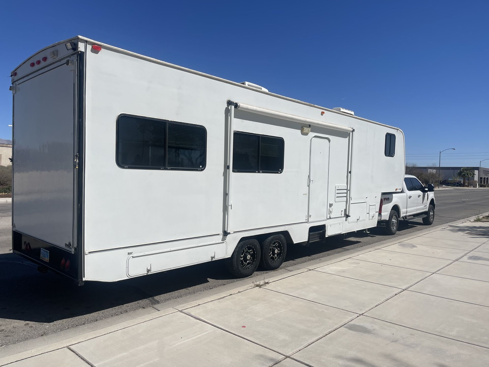 1994 Alfa Toy hauler