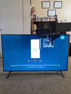 55" Samsung TU7000 4K Smart TV