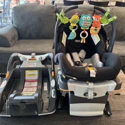 $80 Chico Key fit 360 Infant Car Seat With An Extra Base