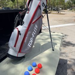 Top Flight Junior Stand Golf Bag With Golf Balls