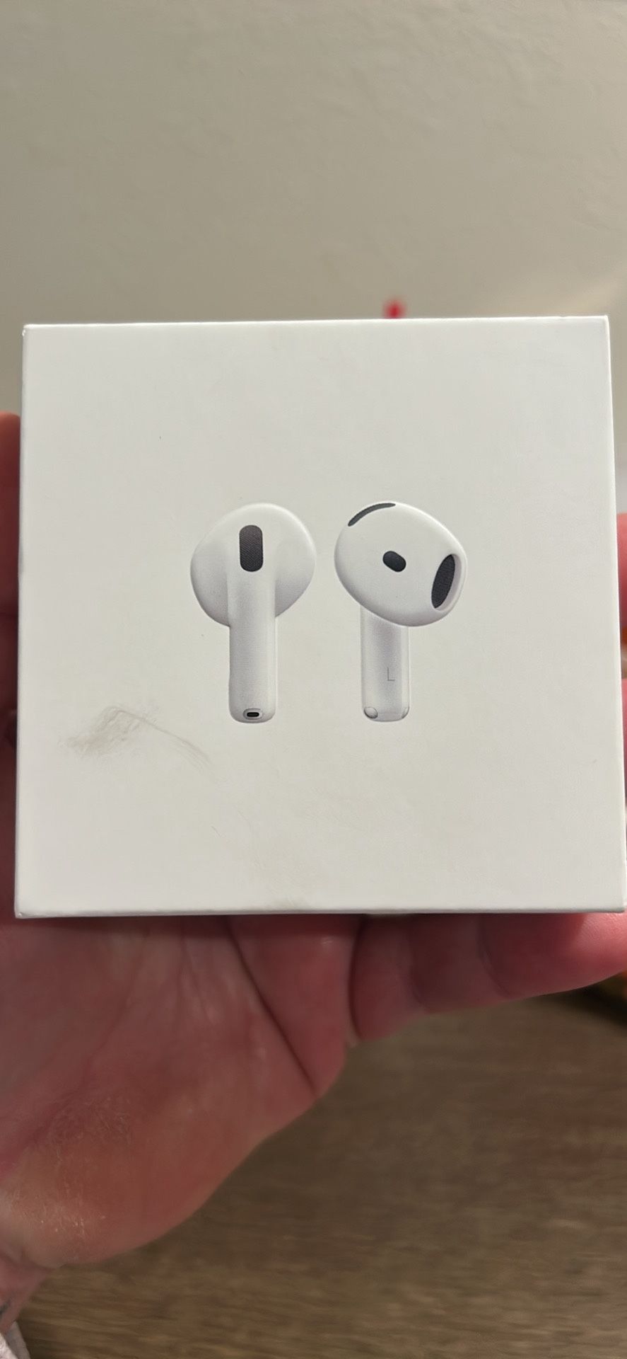 AirPods 4