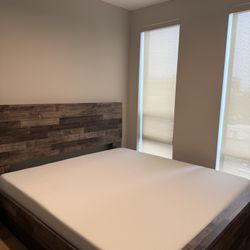 WOOD BED FRAME & BOX SPRING