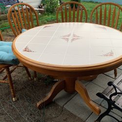 Dinner Table 