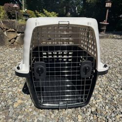 Large Dog Crate , Hardly Used