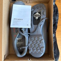 Giro Women’s Size 9 Bicycling Shoes