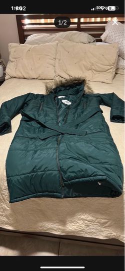 Just Fab full length puffer jacket NEW Medium