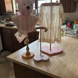 Adorable Display Stands (3)