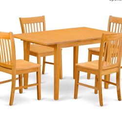 Four Chairs With Table 
