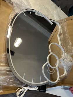 Hello Kitty Mirror 