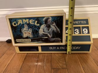 Vintage Camel Cigarettes Clock Lighted Sign 1981 Copyright '83/84 Calendar  Works for Sale in Portsmouth, VA