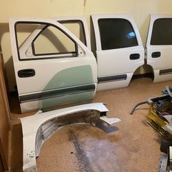 04 Chevy Tahoe parts