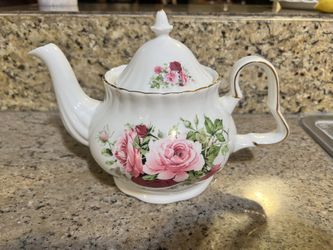 Victorian Rose Teapot by Baum Bros