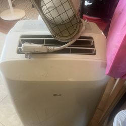 LG Window Fan