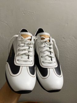 Louis Vuitton Sneakers Men White Leather (calf)  Size 9 run’s big Authentic