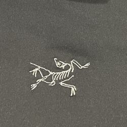 Arc'teryx Men's lightweight Jacket, Medium, Gray 