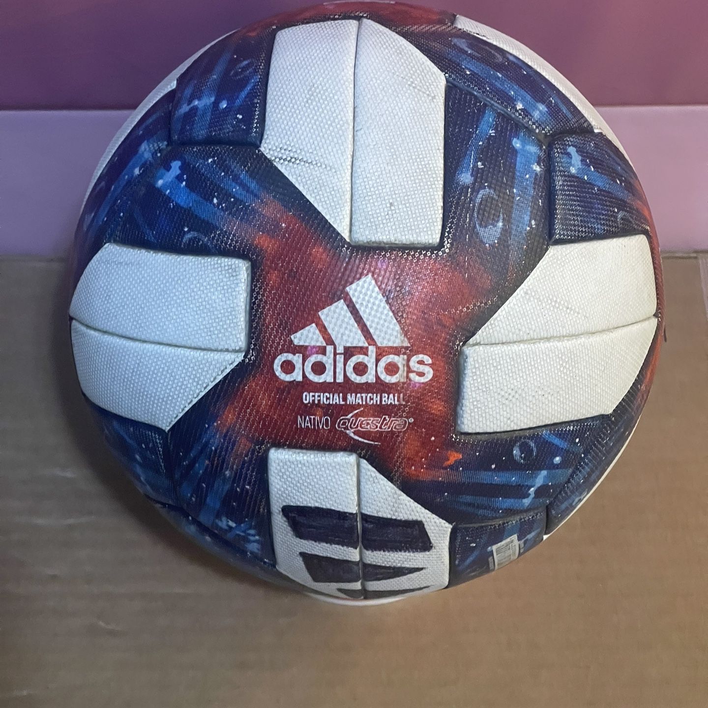 Adidas store nativo questra