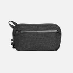 AER Slim Pouch 2