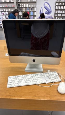 Macintosh Apple computer desktop