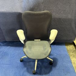 Herman Miller Mirra 2 Chairs!! We Have Multiple Available! We Also Have Standing Desk Available!