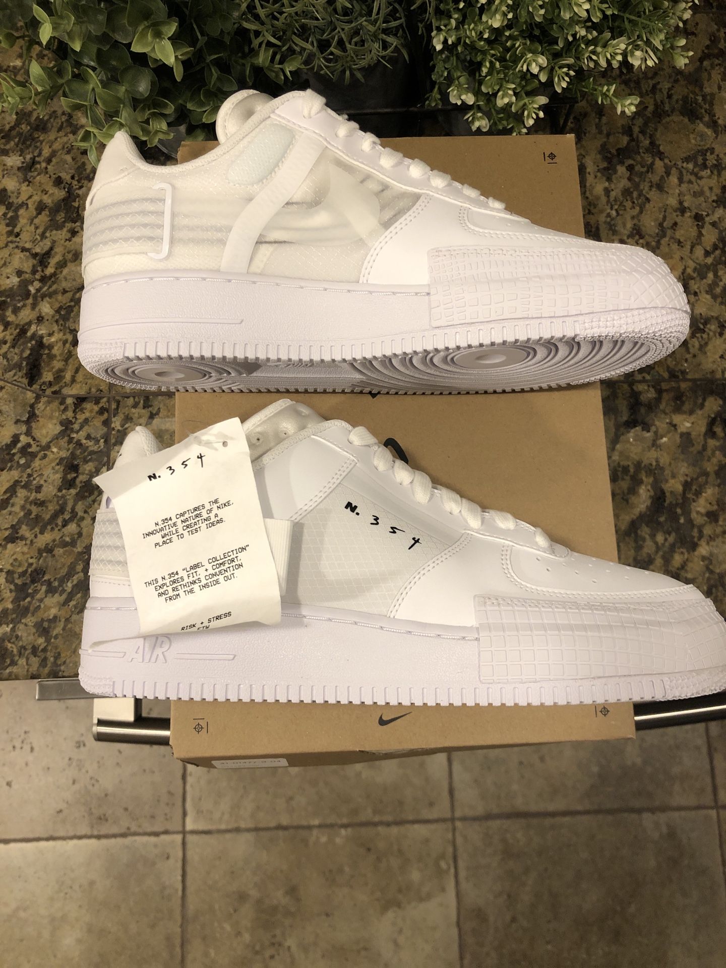 NEW Air Force 1 Type 2 size 9 Deadstock!