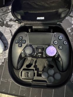PS5 Dual Sense Edge w/ PS1 LED Clock