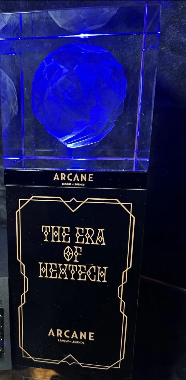 Arcane: Era Of Hextech Collectible Statue, Riot Games