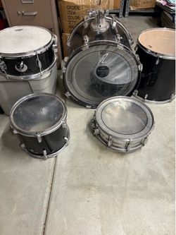 Black 5-Piece Drum Shell Pack w/ Metal Snare
