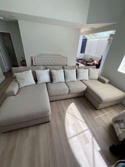 Couch sectional Ashley