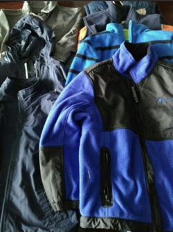 Boys Fall Vests/Jackets (5T)
