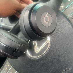 Beats Solo3 Wireless Headphones – Black – $50