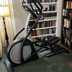 Pro-form Elliptical 20” Stride
