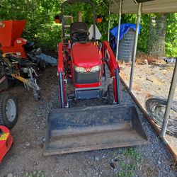 Massey Ferguson Tractor